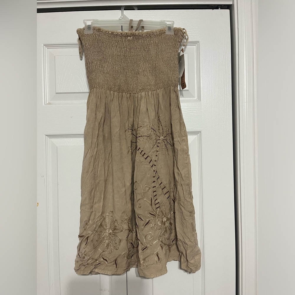 Sundress By Raya Sun With Tie At The Top - Picture 1 of 4